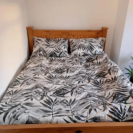 Homestay szállás The Nysa Garden House Only *